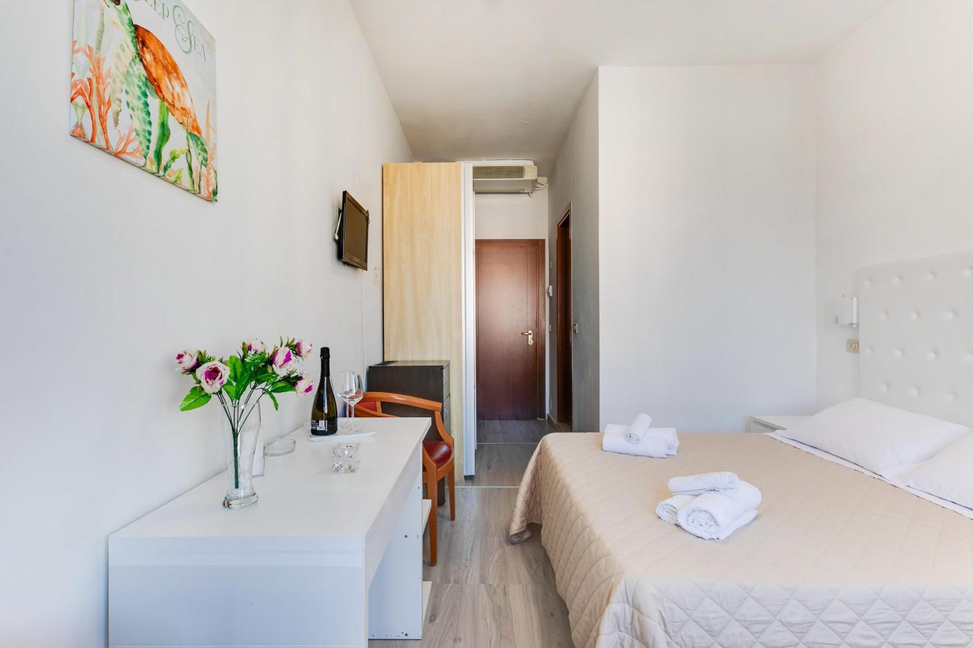 Hotel La Perla Rimini Zewnętrze zdjęcie