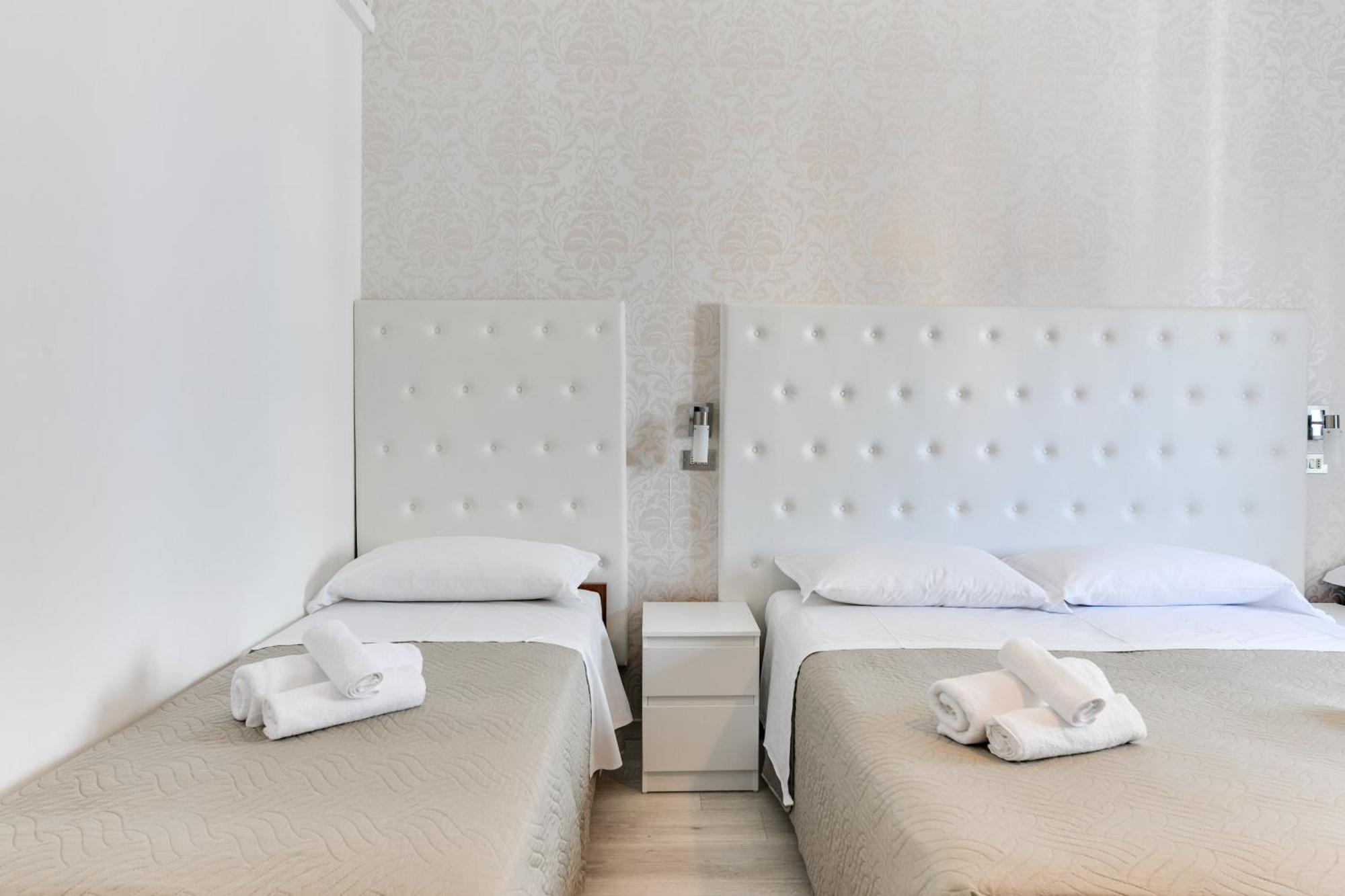 Hotel La Perla Rimini Zewnętrze zdjęcie